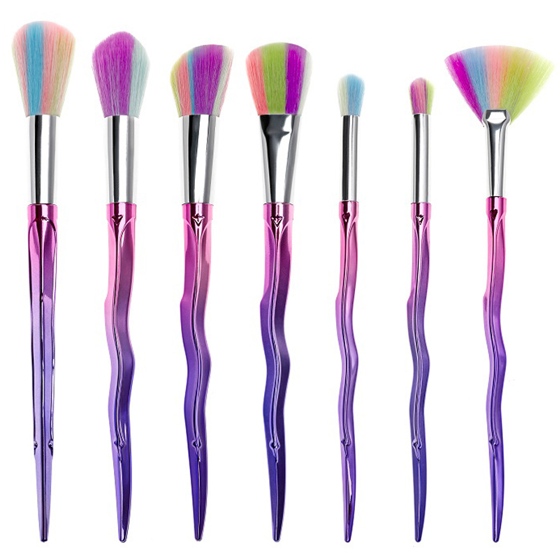 7 Πινέλα Μακιγιάζ σε σχήμα σπαθί Beautyware