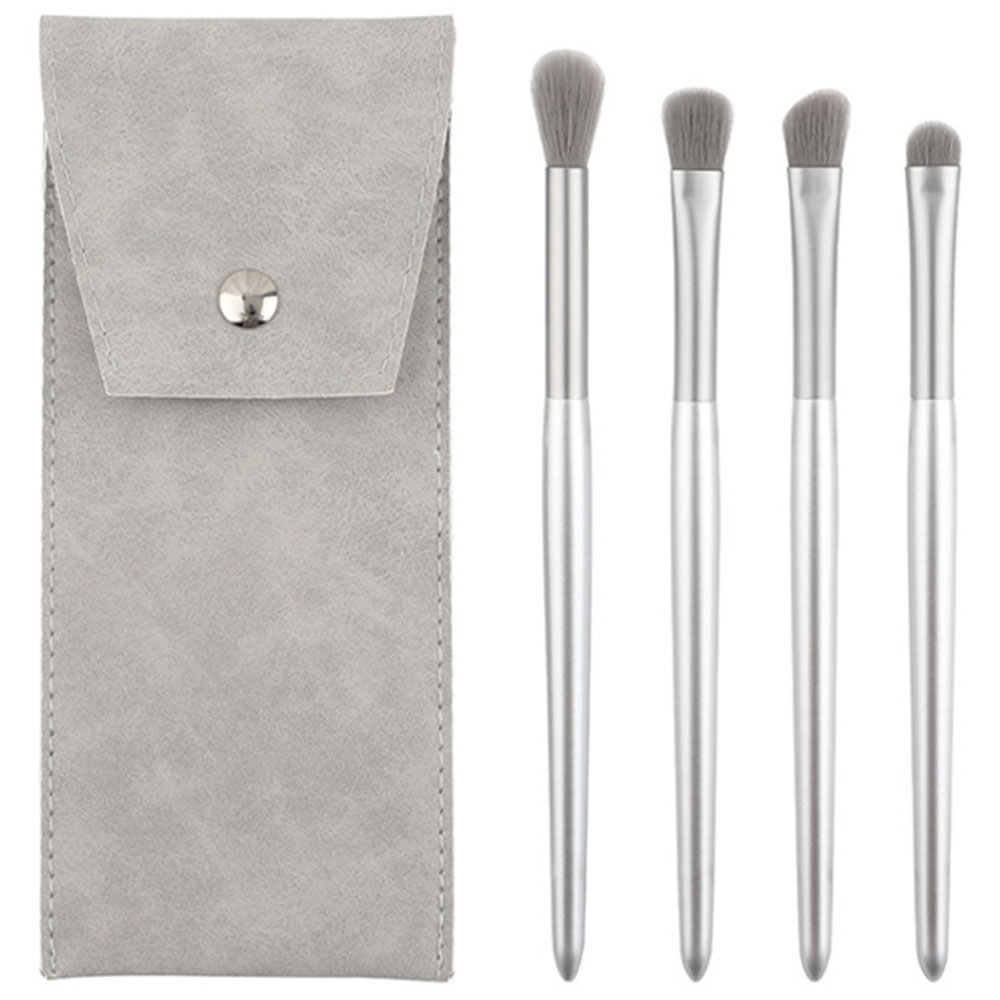 4 Πινέλα Μακιγιάζ Ματιών με Ξύλινη Λαβή και Θήκη Ασημί με θήκη